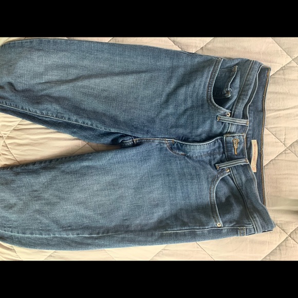 Levi’s 311 Shaping Skinny - Picture 3 of 8